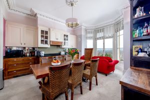 Kitchen/Diner- click for photo gallery